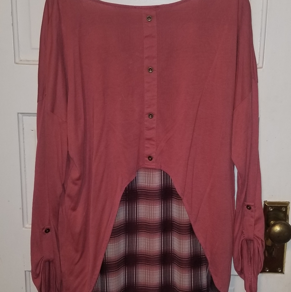 Top with contrast plaid inset and buttons in back